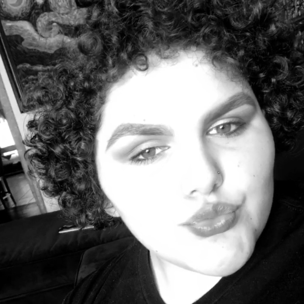 Meet your Posher, Gaby